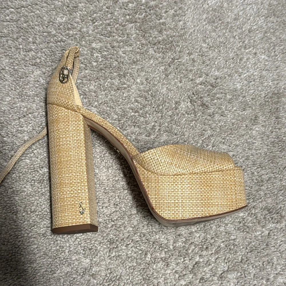 Sam Edelman Block Heel - Picture 3 of 4